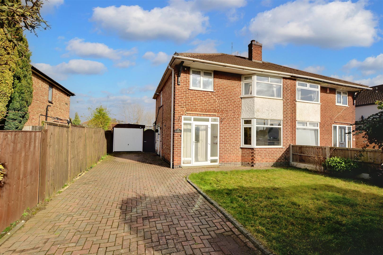 Attenborough Lane, Beeston, Nottingham Robert Ellis Estate Agents